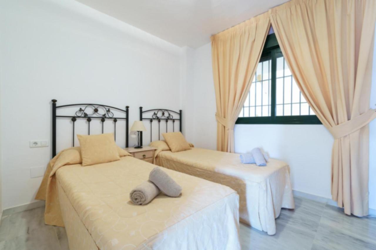 Ferienwohnung Ct 136 - Cumbres De Riviera I Sitio de Calahonda Exterior foto